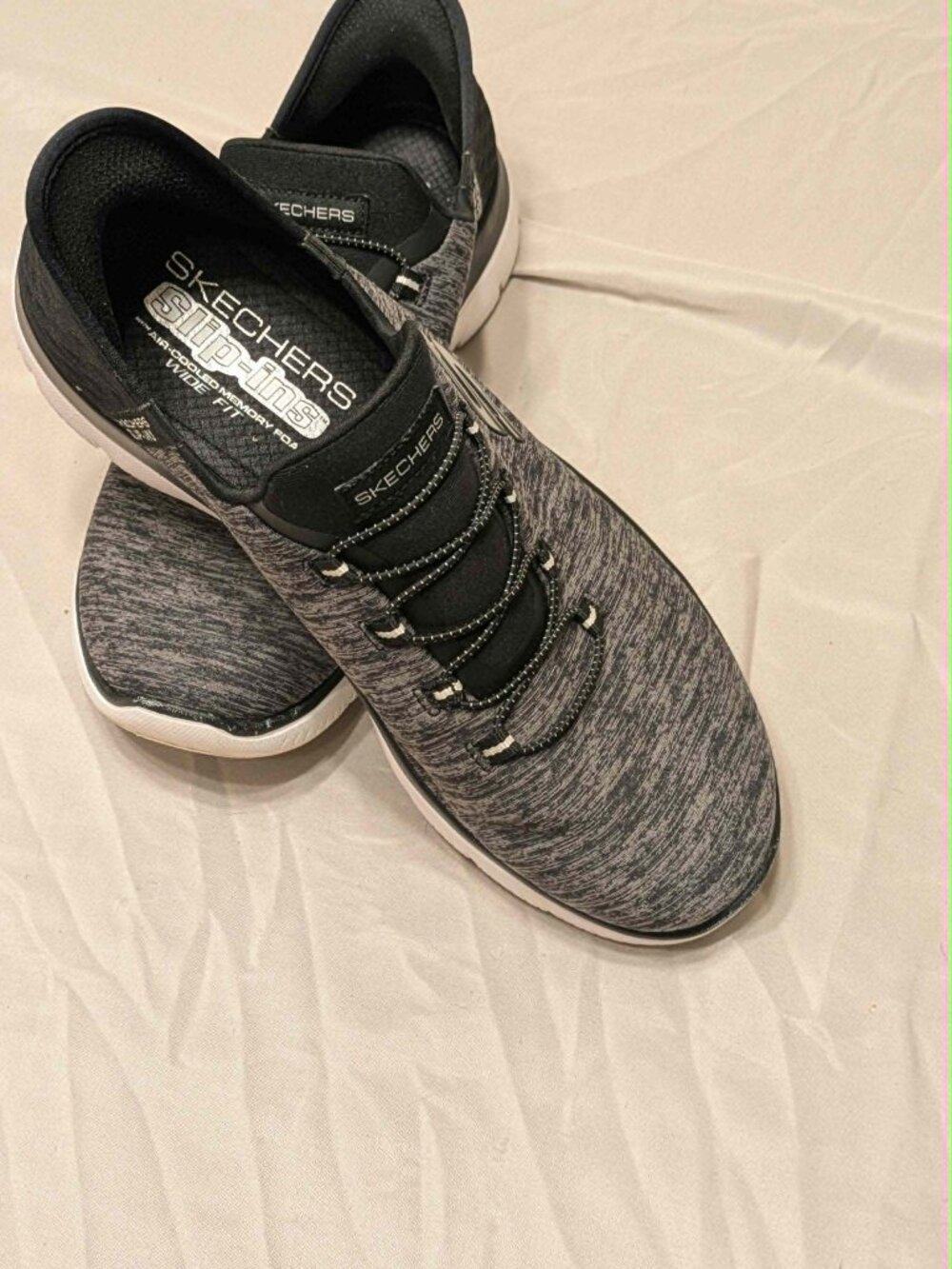 Skechers Slip-Ins Hands Free Sneakers Womens 9 Extra Wide Black Charcoal Comfort